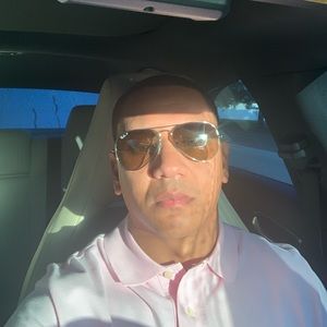 Meet your Posher, Dwain